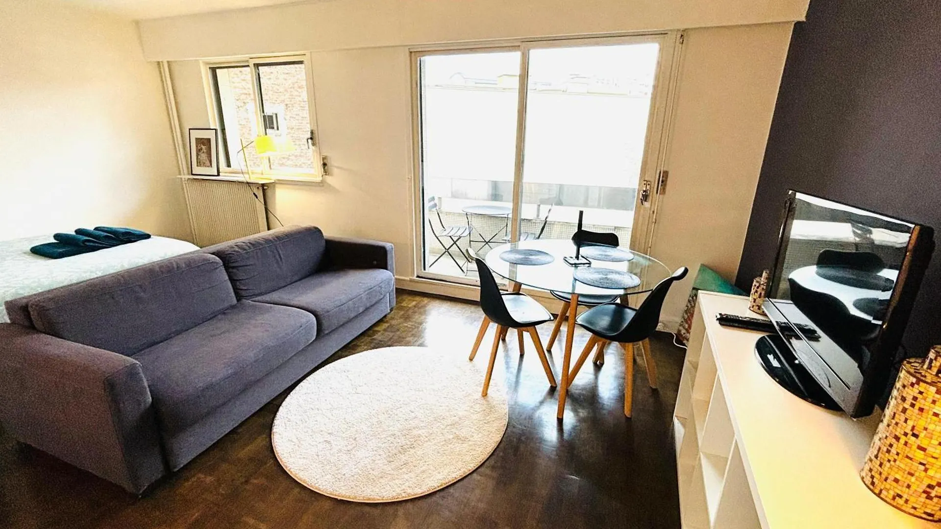 Apartment Appartements Tour Eiffel Versailles Paris